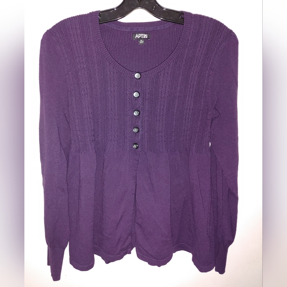 Womens XL Apt 9 Brand Long Sleeved Top
